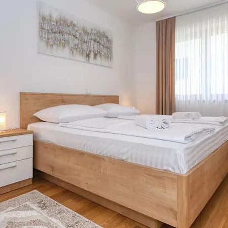 Apartments Luna With Free Parking Zadar Exterior photo