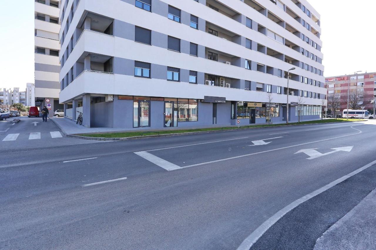 Luna With Free Parking * Zadar